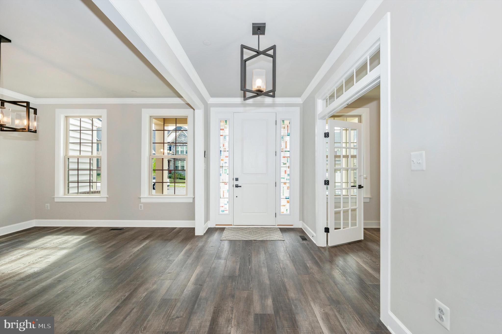 LAKE LINGANORE - Residential Lease