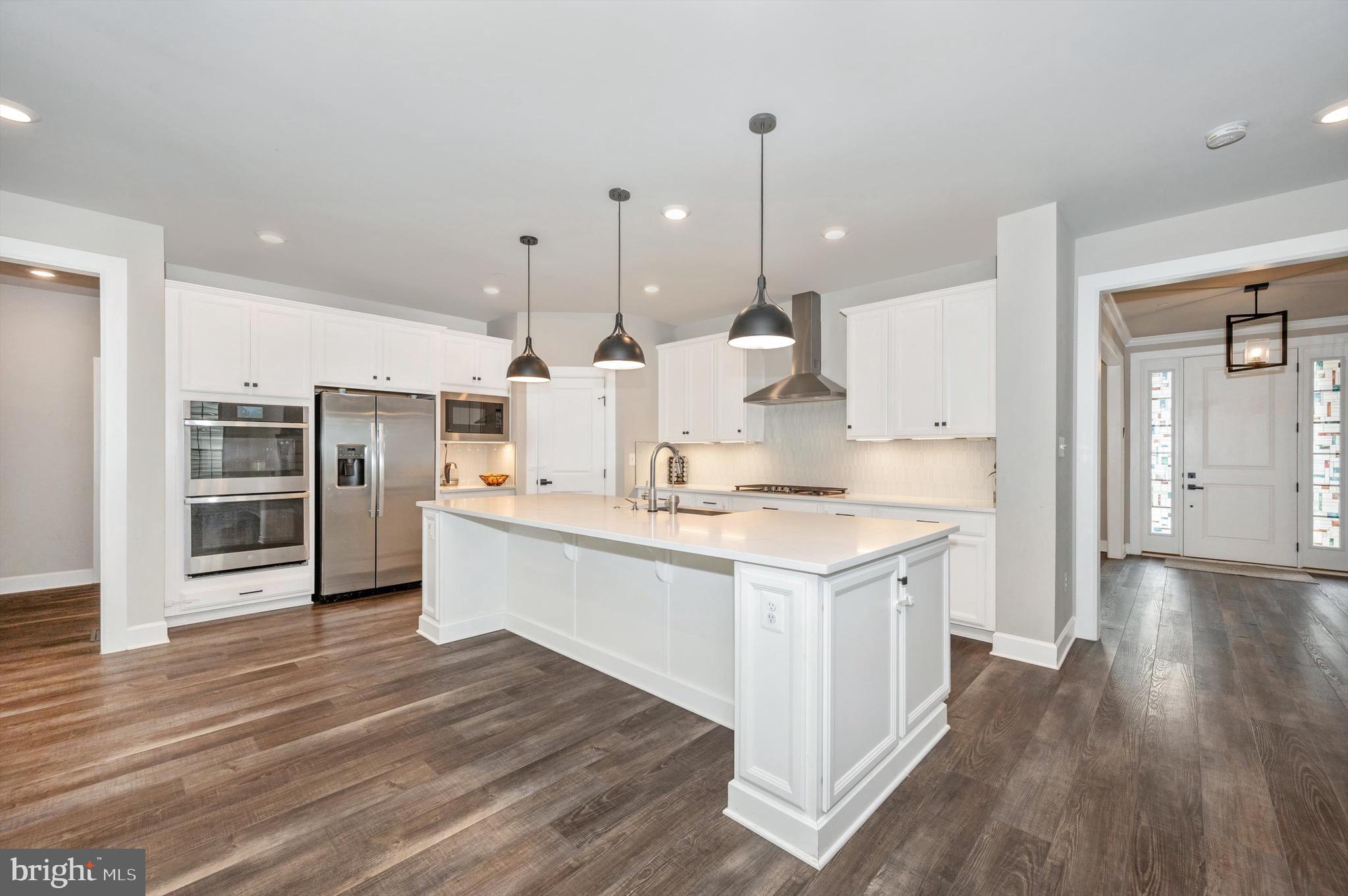 LAKE LINGANORE - Residential Lease