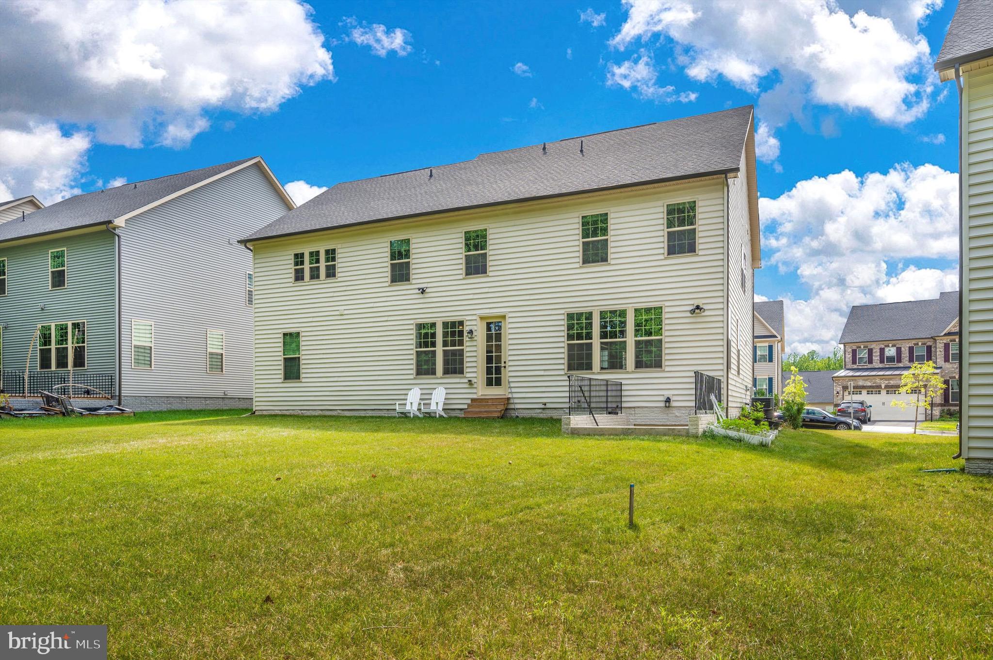 LAKE LINGANORE - Residential Lease