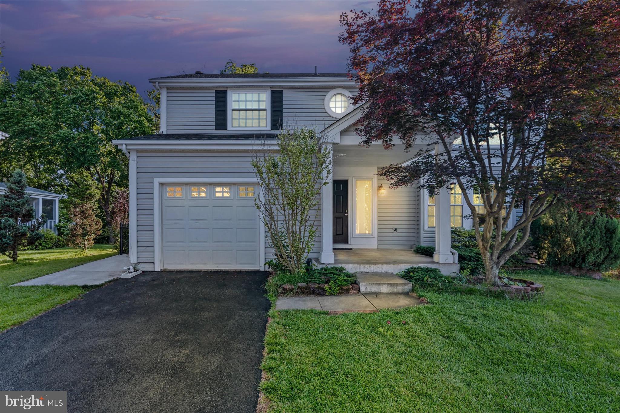 10462 BRACKETS FORD CIRCLE