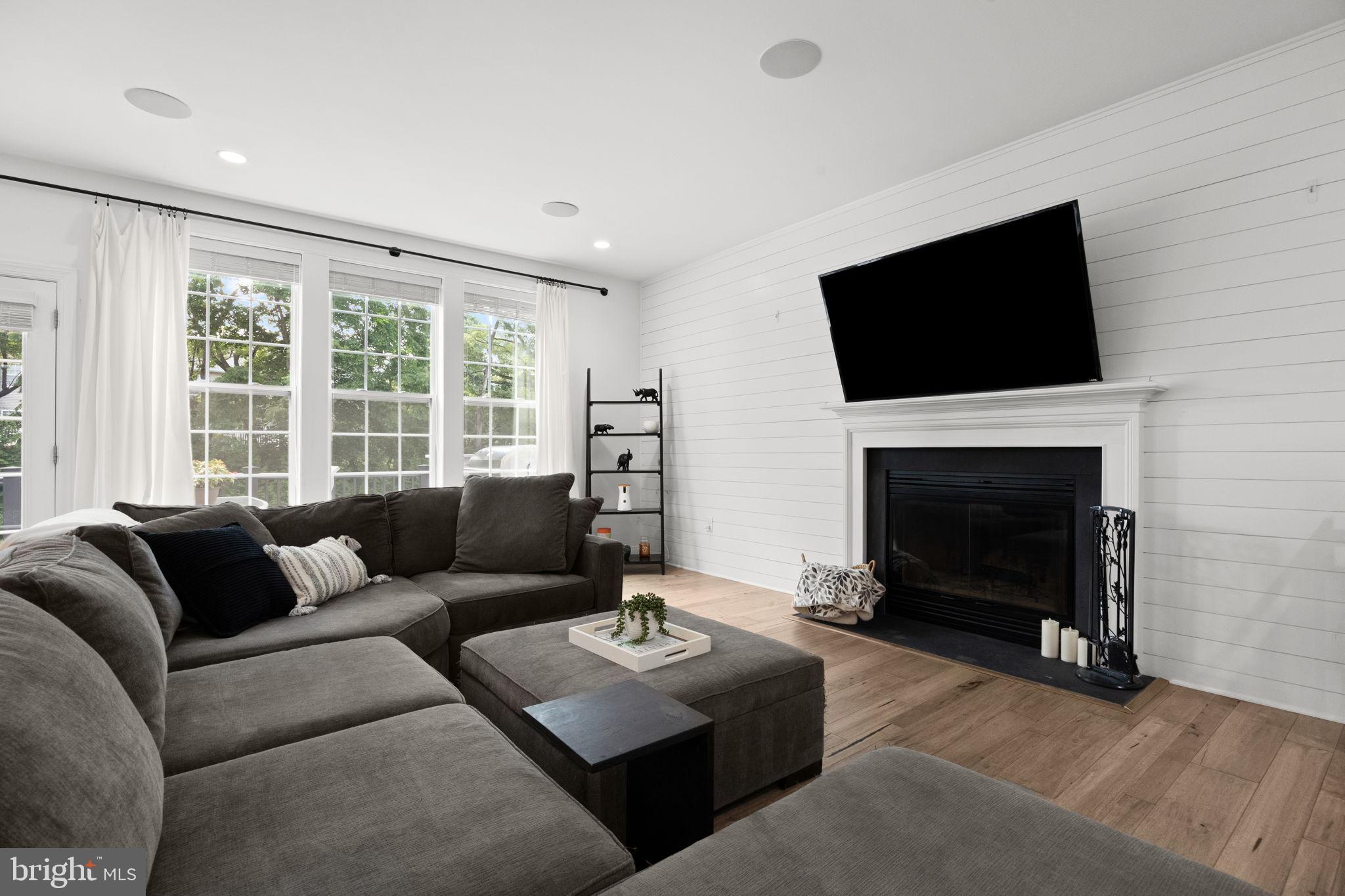 DOYLESTOWN GREENE - Residential