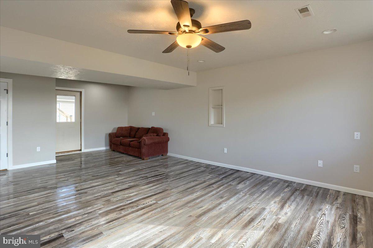 BONNIEFIELD CIRCLE - Residential