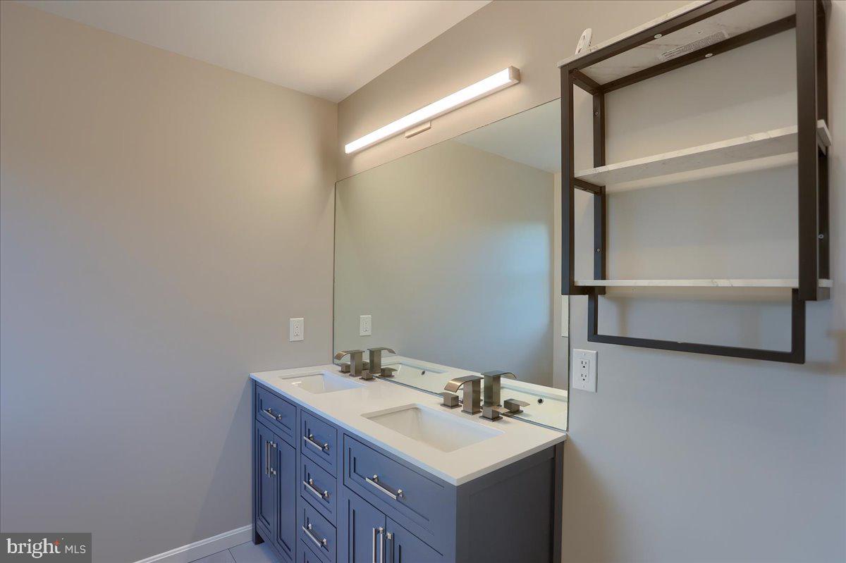 BONNIEFIELD CIRCLE - Residential