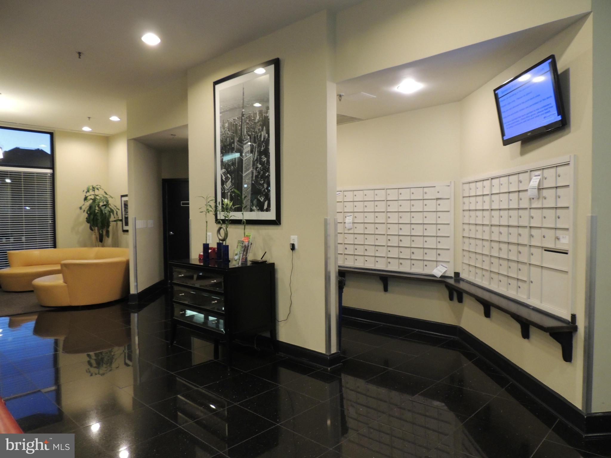 EASTVIEW AT BALLSTON METRO - Residential Lease