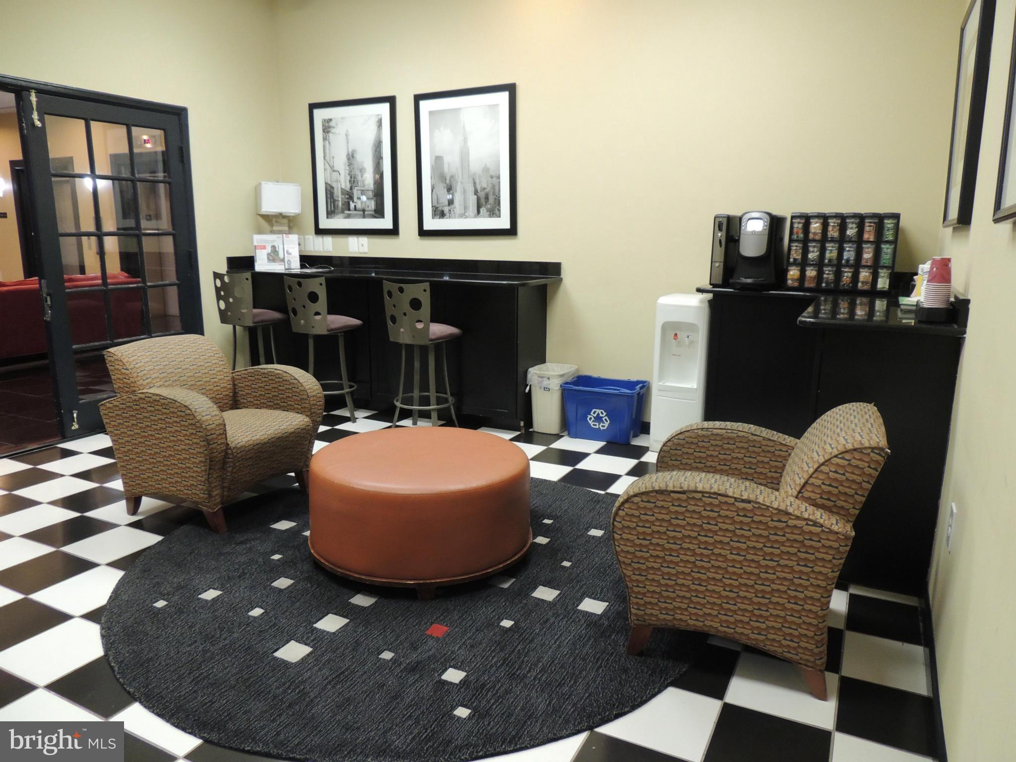 EASTVIEW AT BALLSTON METRO - Residential Lease