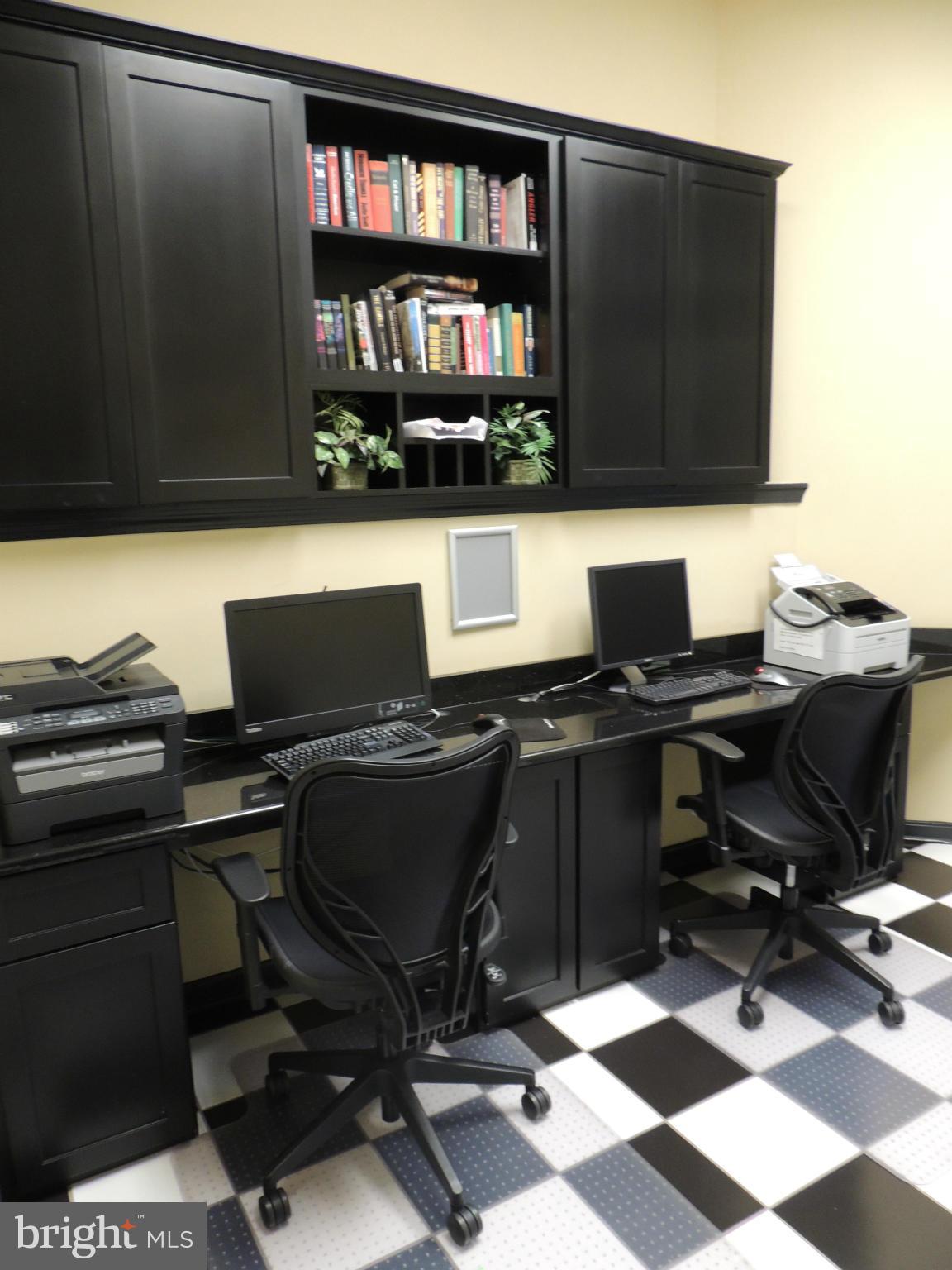 EASTVIEW AT BALLSTON METRO - Residential Lease