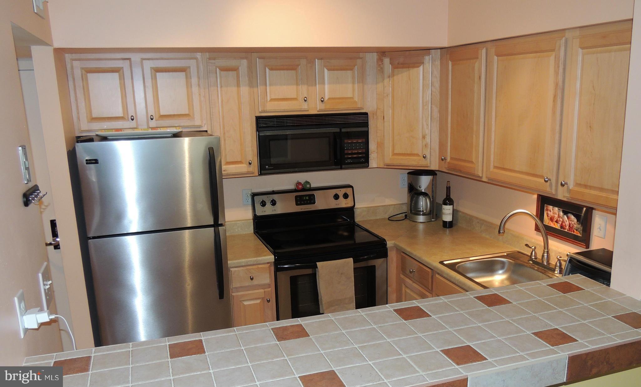 EASTVIEW AT BALLSTON METRO - Residential Lease