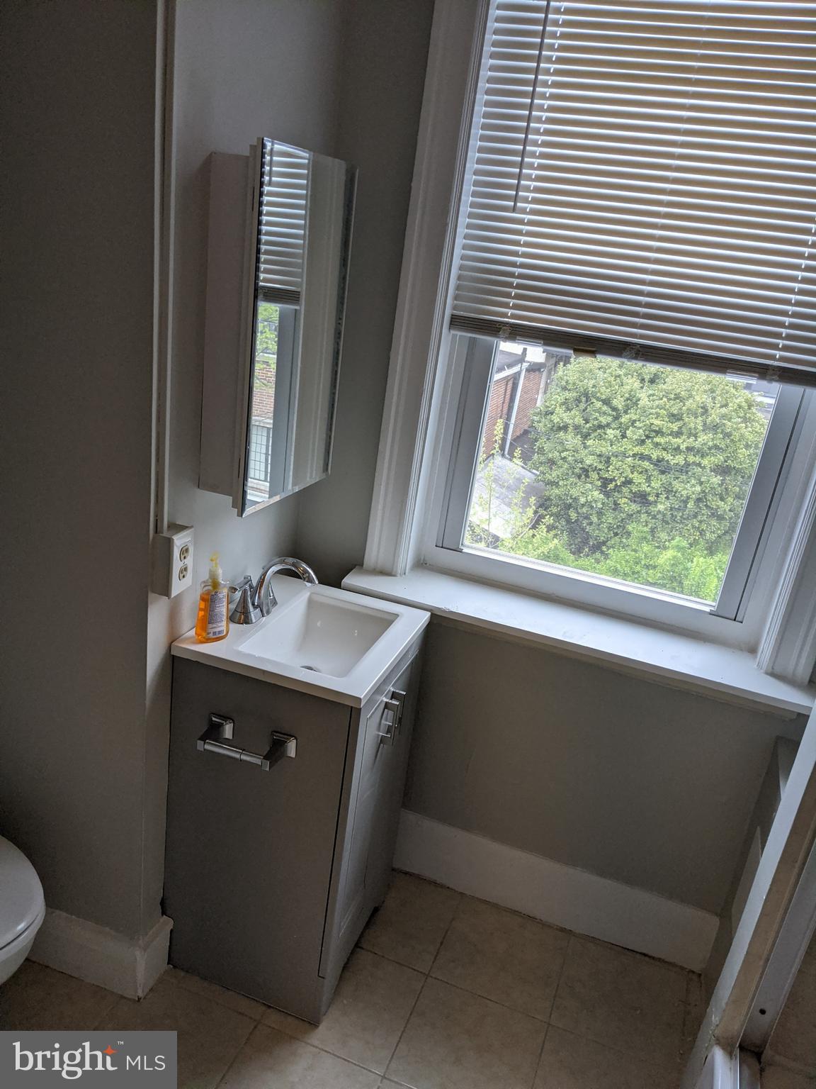 FEDERAL HILL HISTORIC DISTRICT - Residential Lease