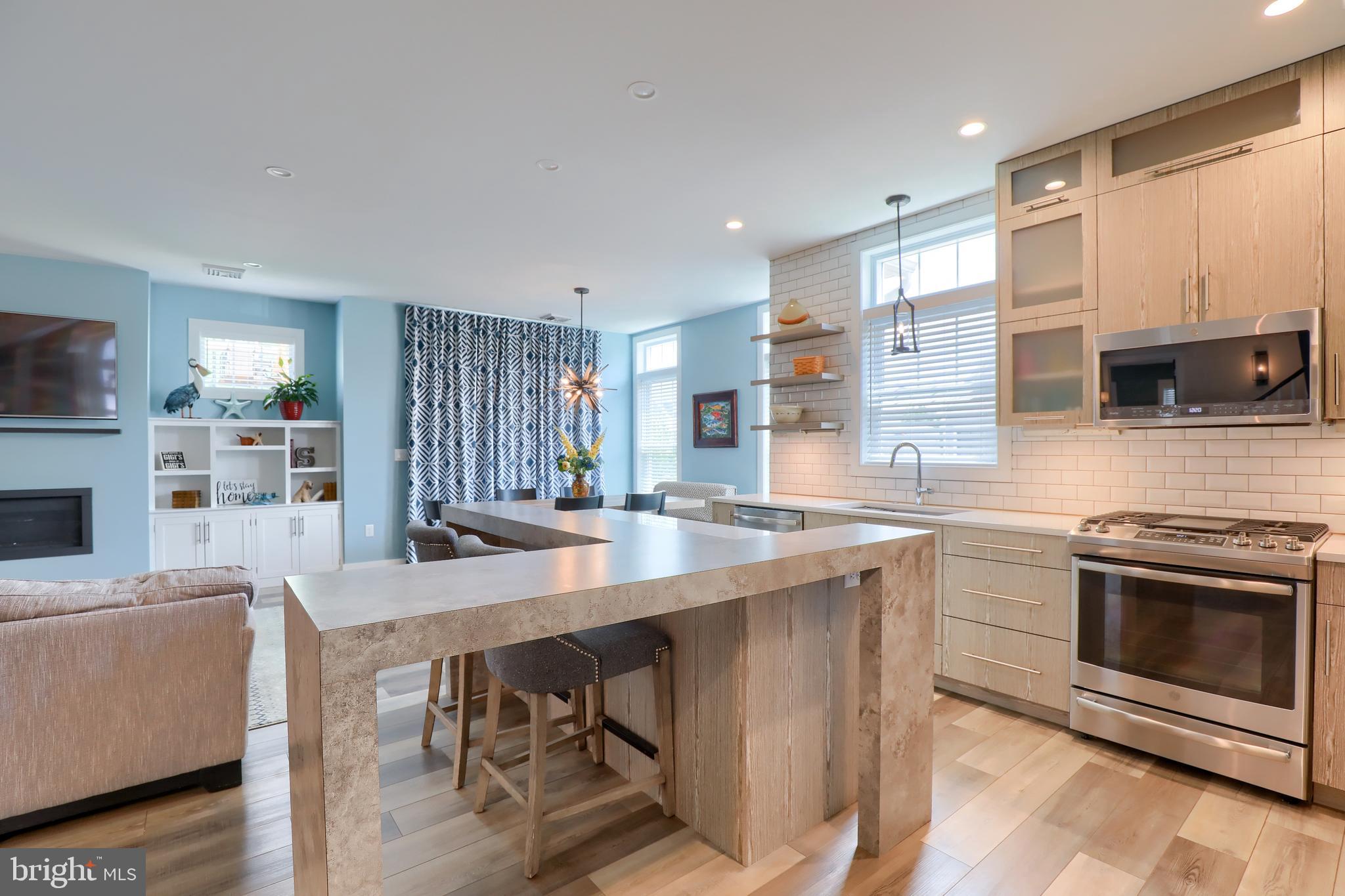 THE GABLES AT ELM TREE - Residential
