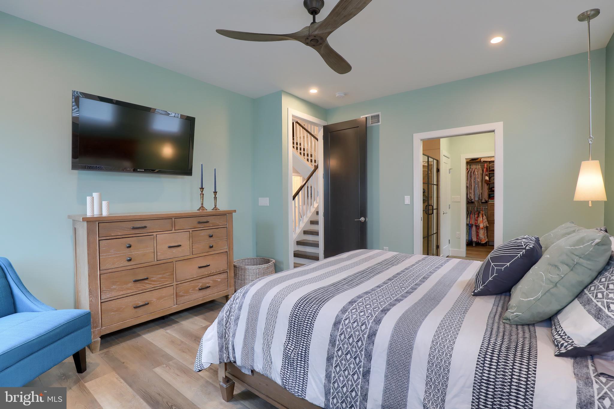 THE GABLES AT ELM TREE - Residential