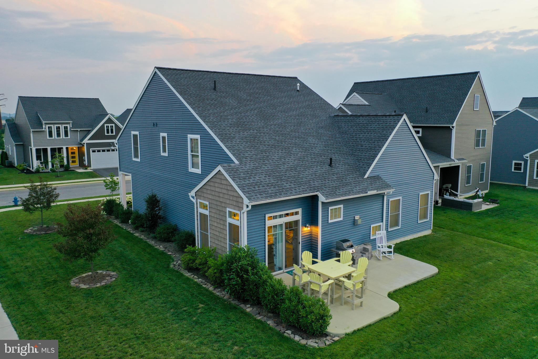 THE GABLES AT ELM TREE - Residential