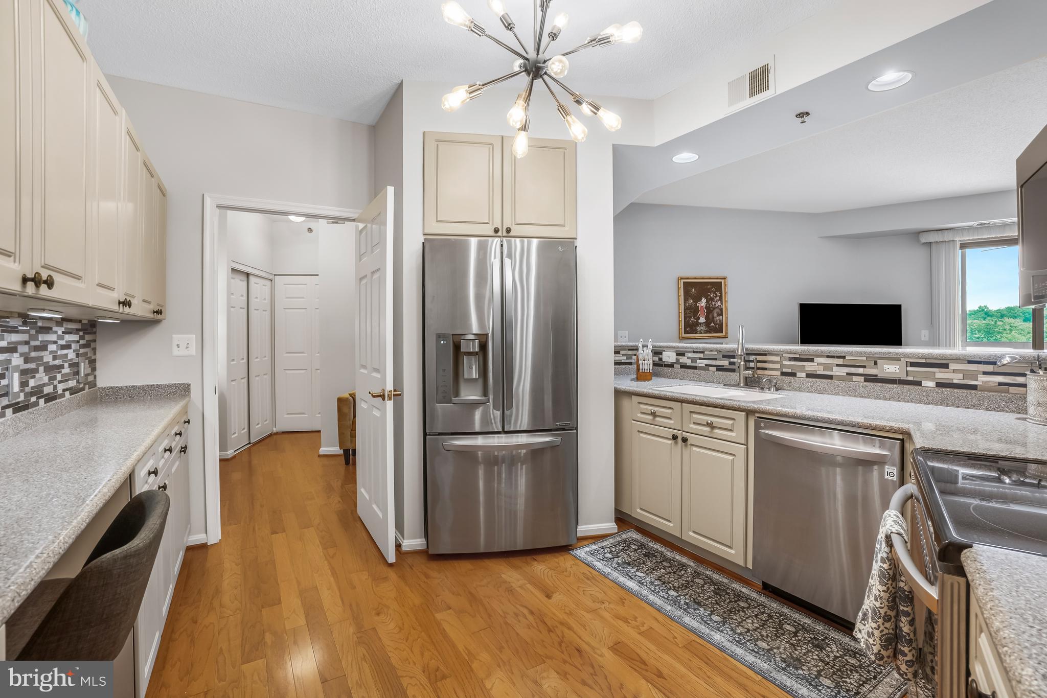 3100 N LEISURE WORLD BOULEVARD 711