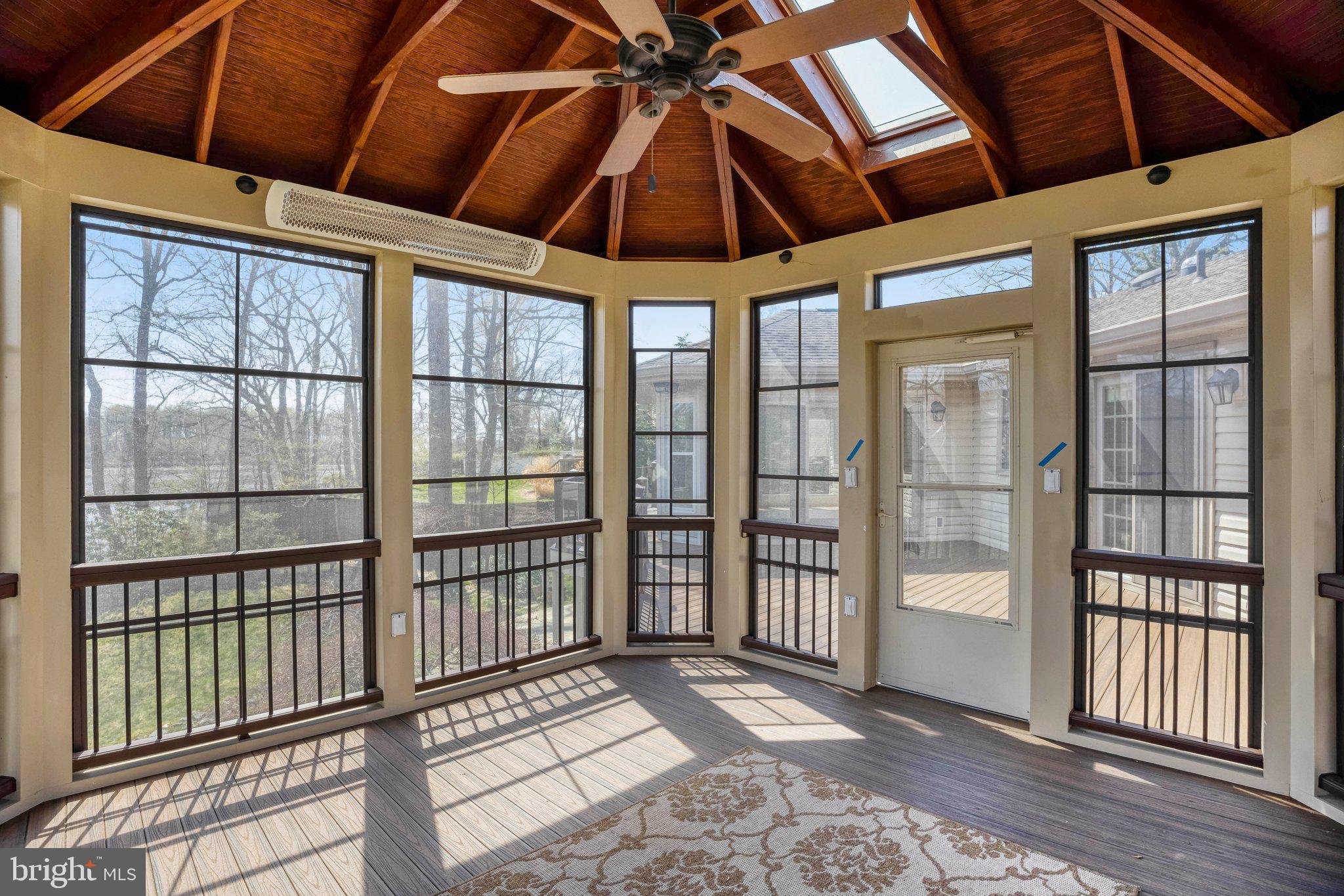 HARBOR VIEW - Residential