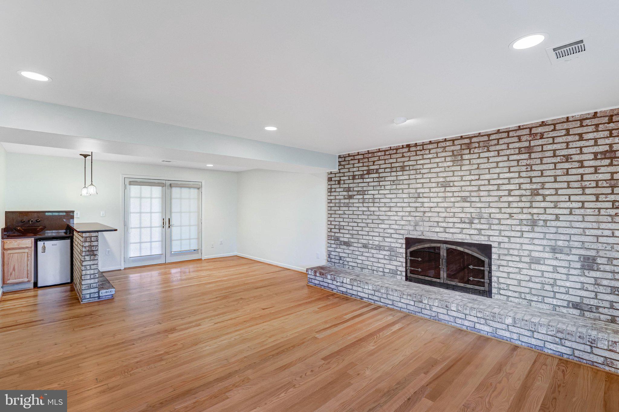 HARBOR VIEW - Residential