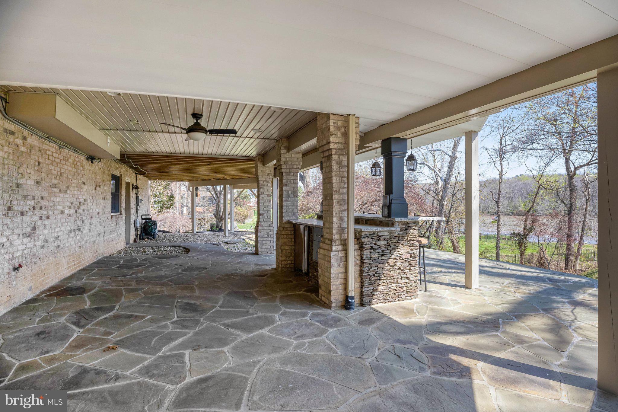 HARBOR VIEW - Residential