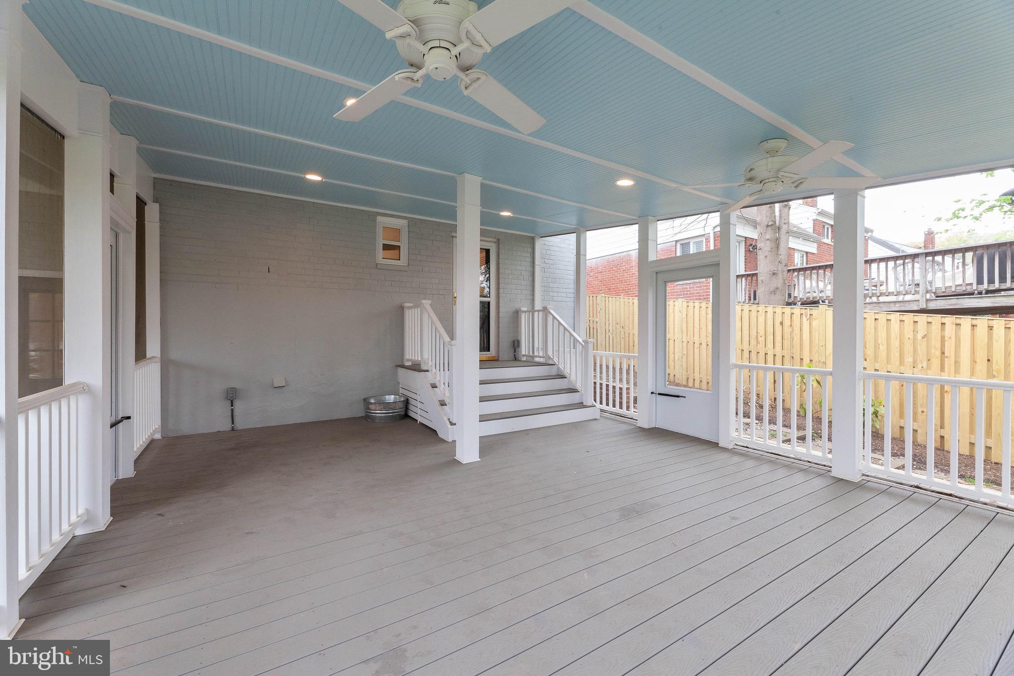 BROOKVILLE - Residential