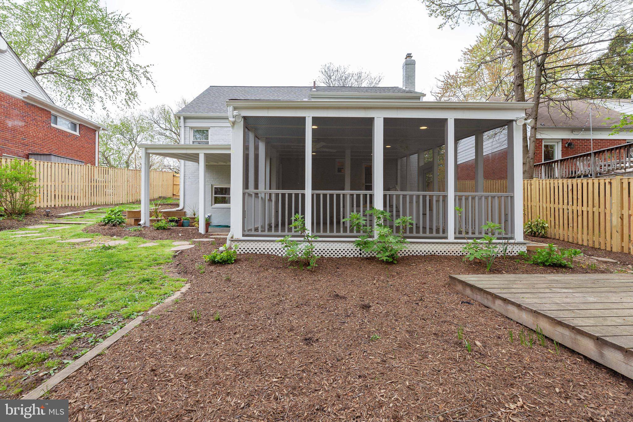 BROOKVILLE - Residential