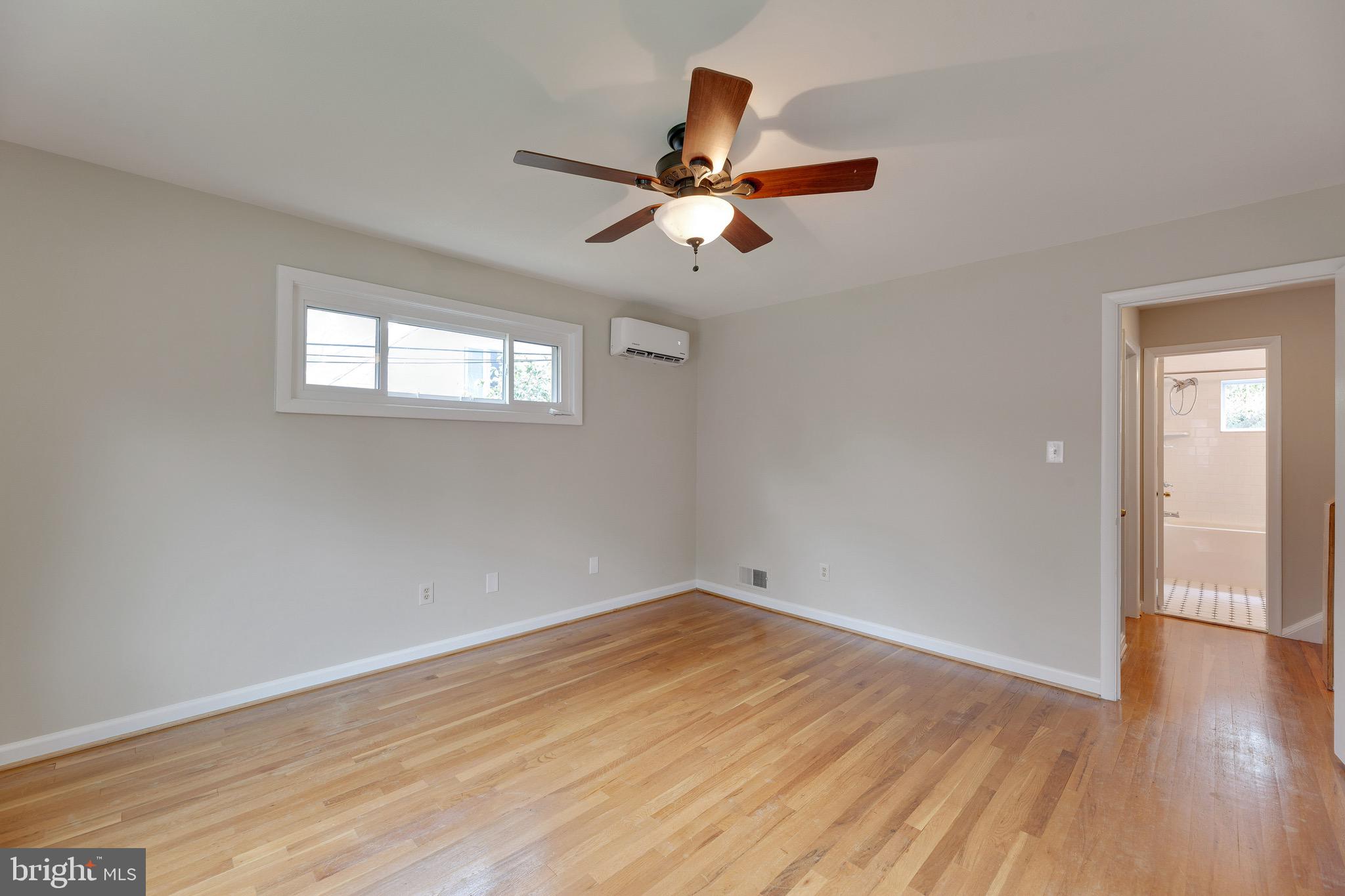 BROOKVILLE - Residential