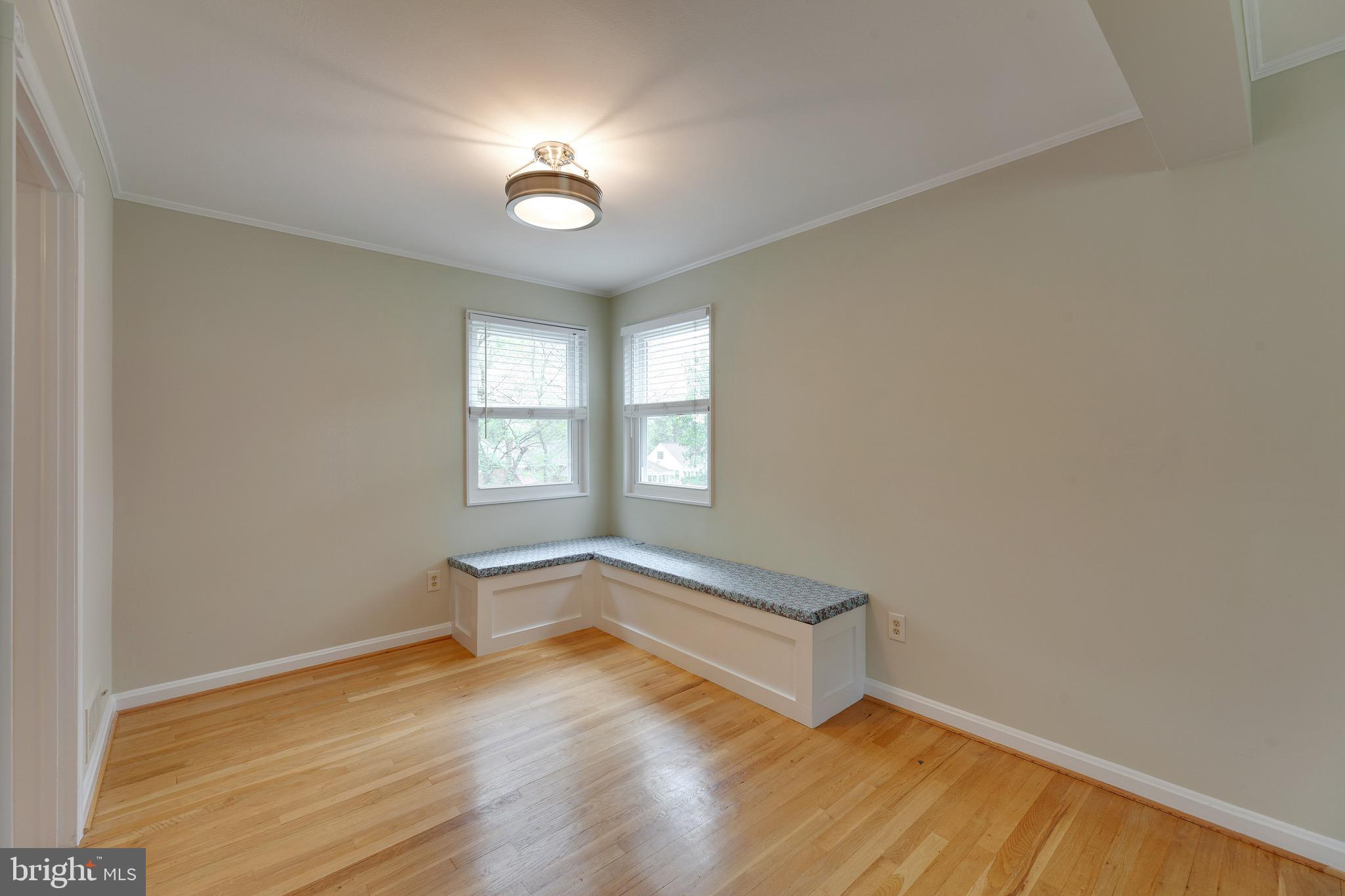 BROOKVILLE - Residential