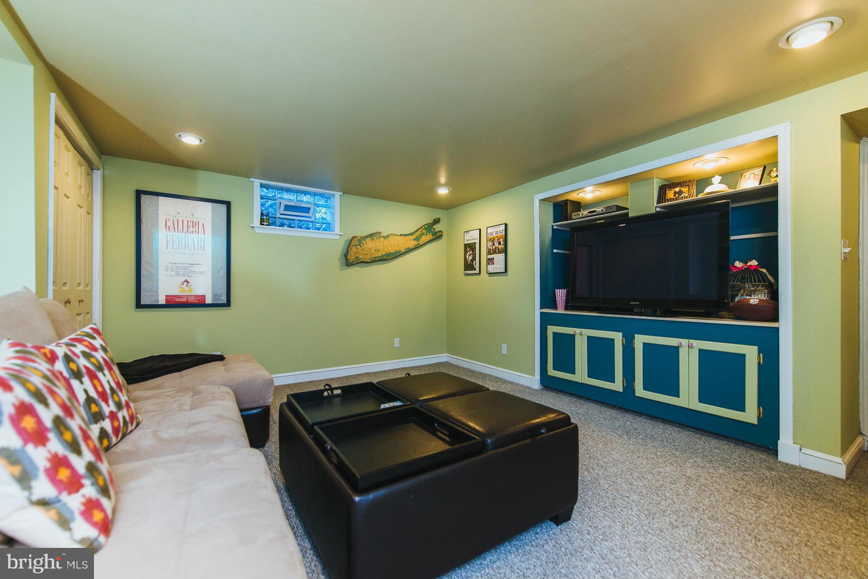 RODGERS FORGE - Residential