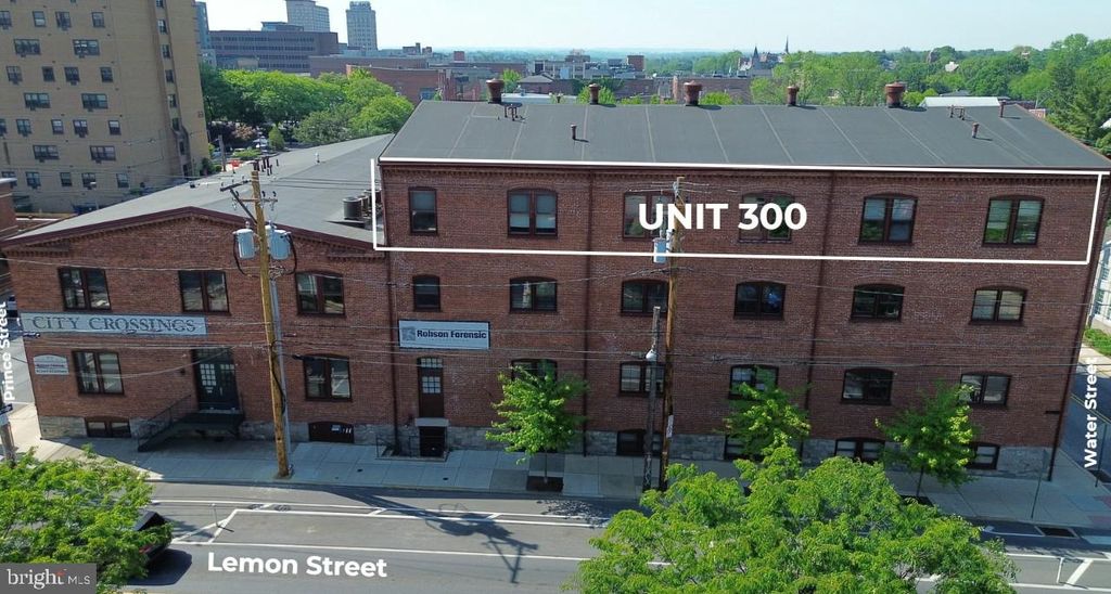 Photo of 354 N Prince Street #300, LANCASTER, PA 17603 (MLS # PALA2088498)