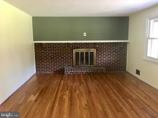 COLLEGE PARK WOODS - Residential Lease