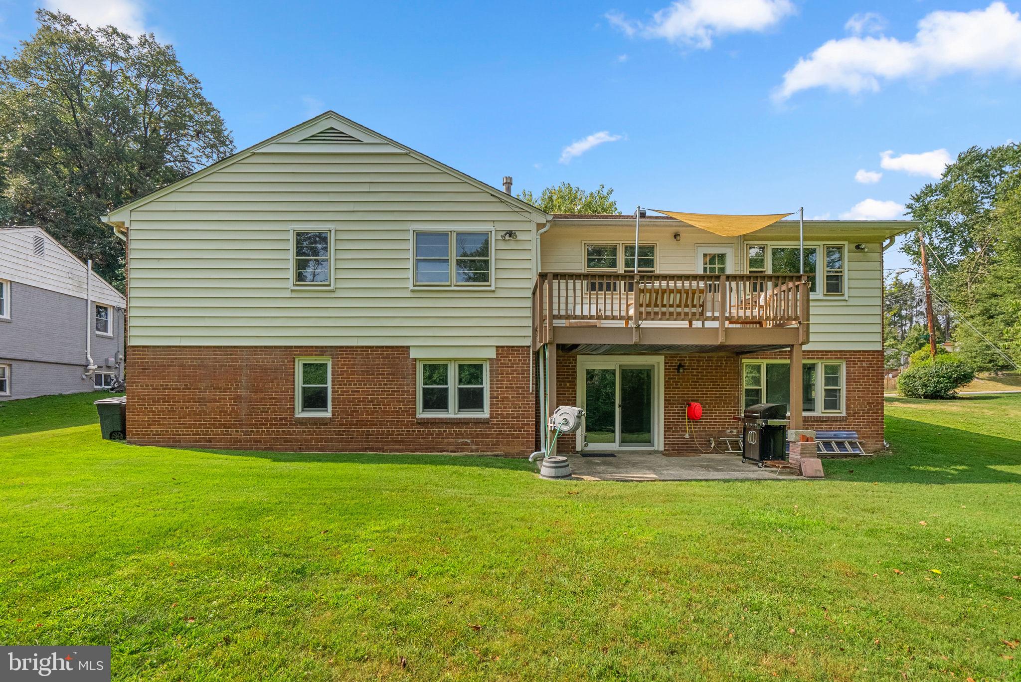 DONNEYBROOK - Residential Lease