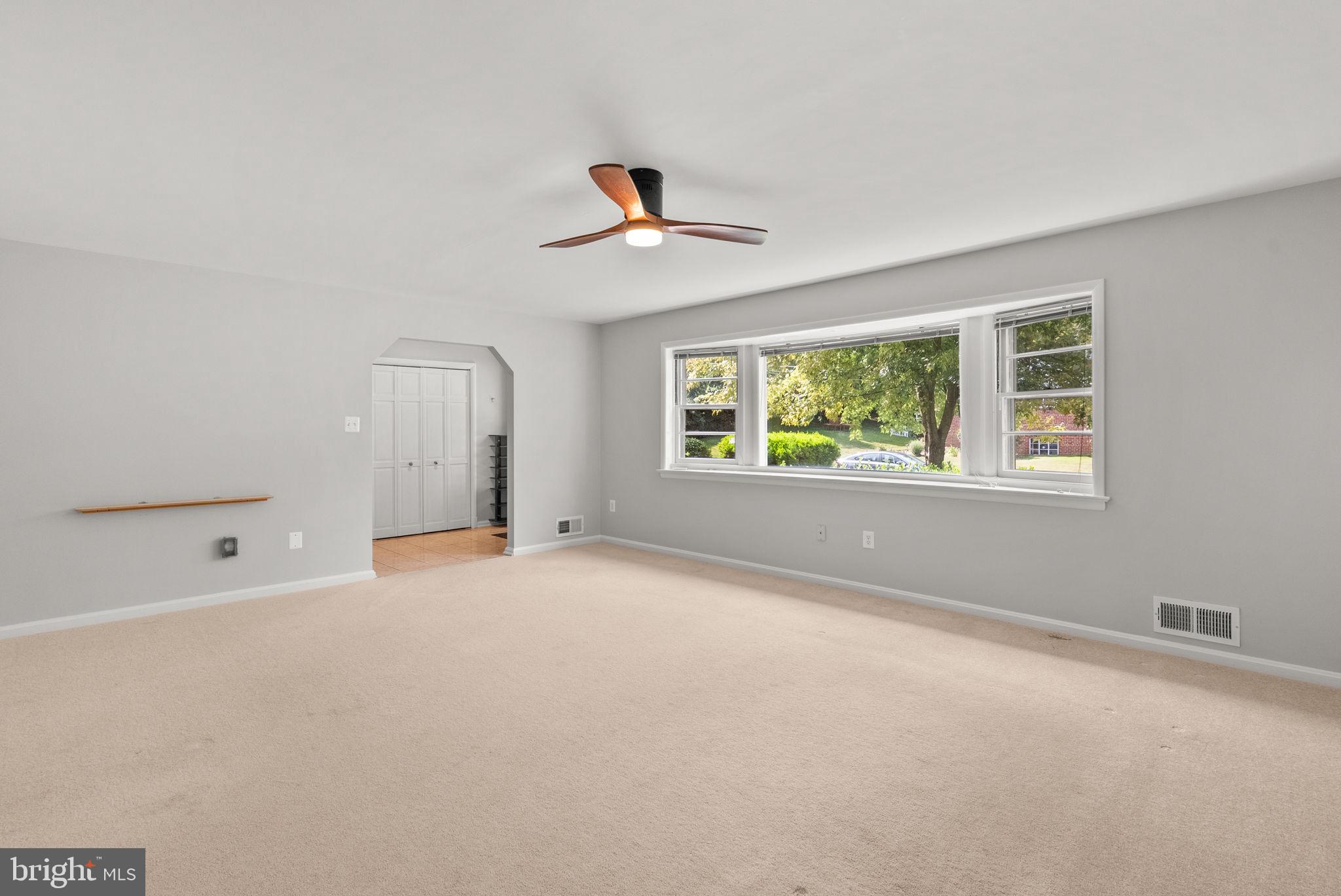 DONNEYBROOK - Residential Lease