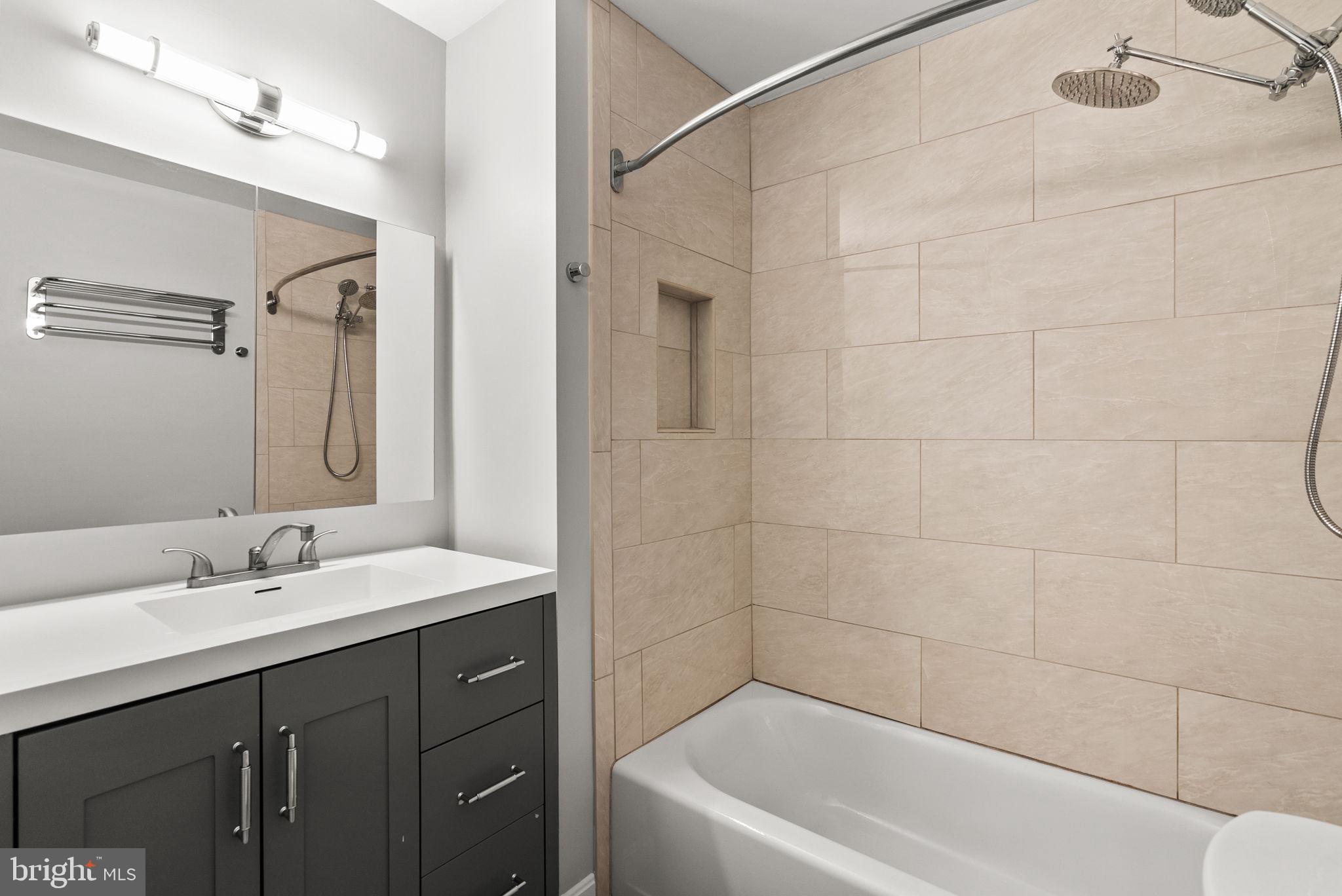 DONNEYBROOK - Residential Lease