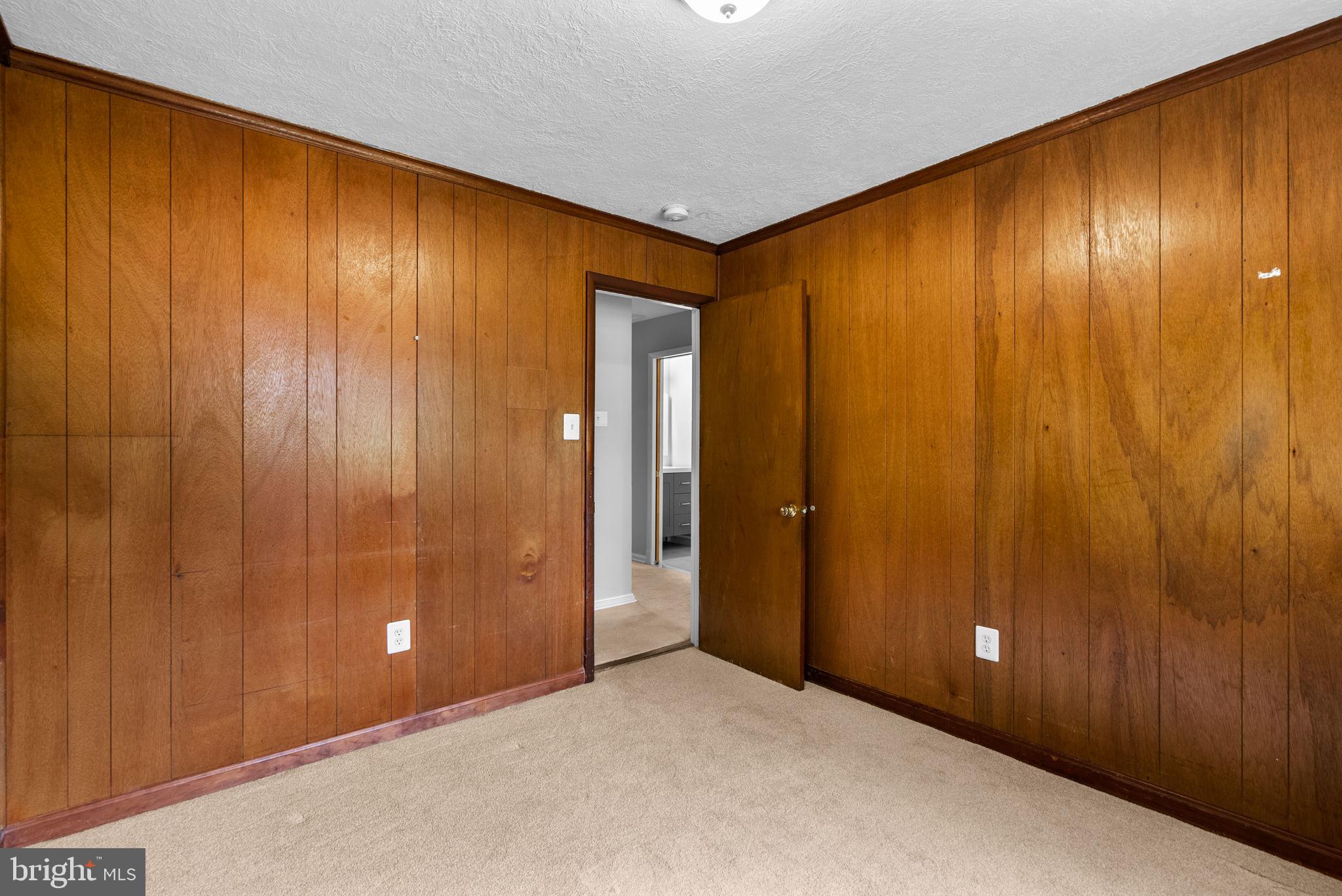 DONNEYBROOK - Residential Lease