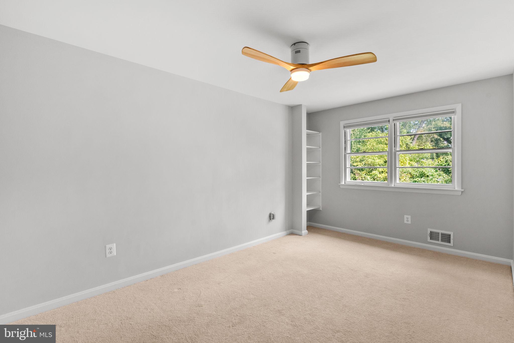 DONNEYBROOK - Residential Lease