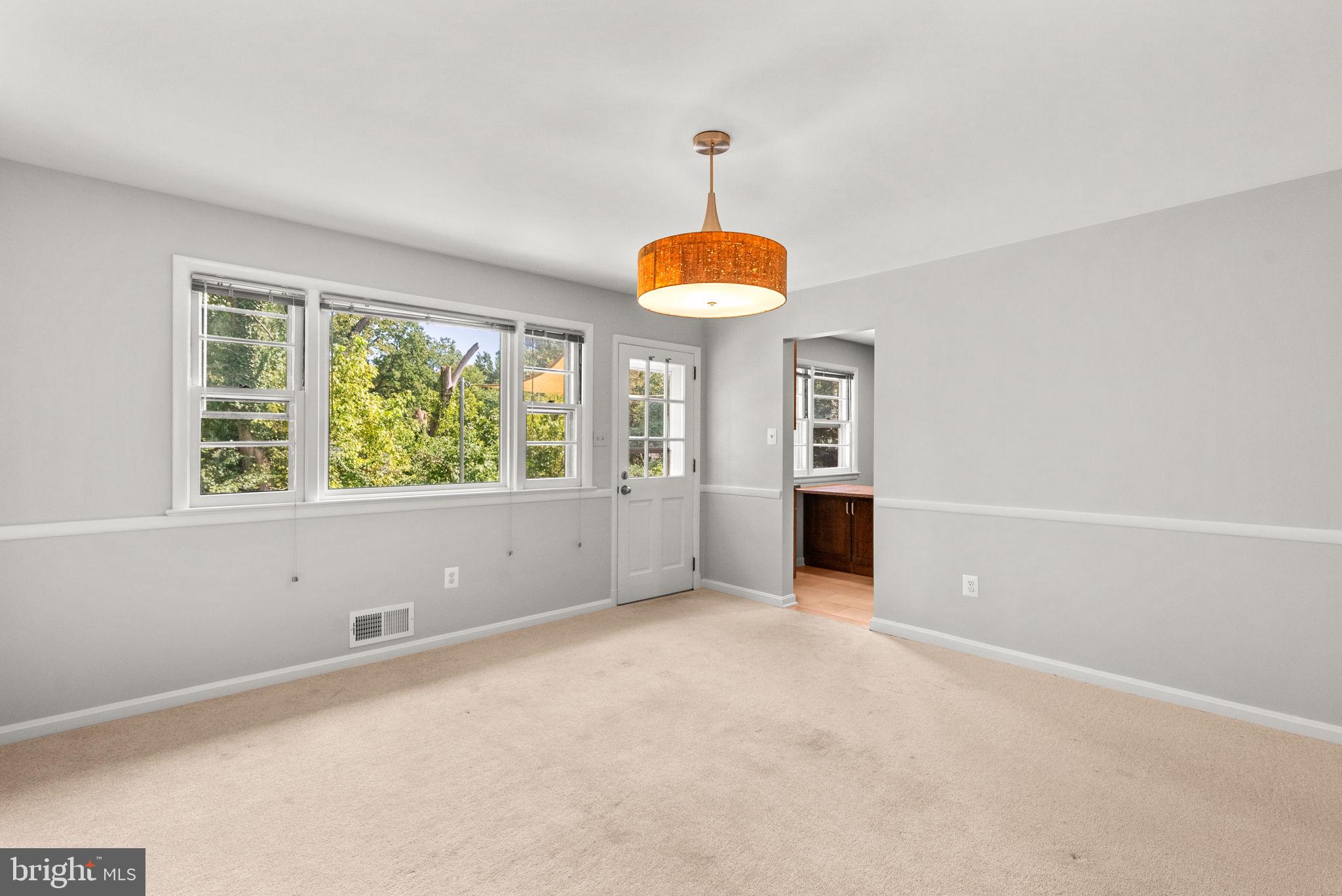 DONNEYBROOK - Residential Lease