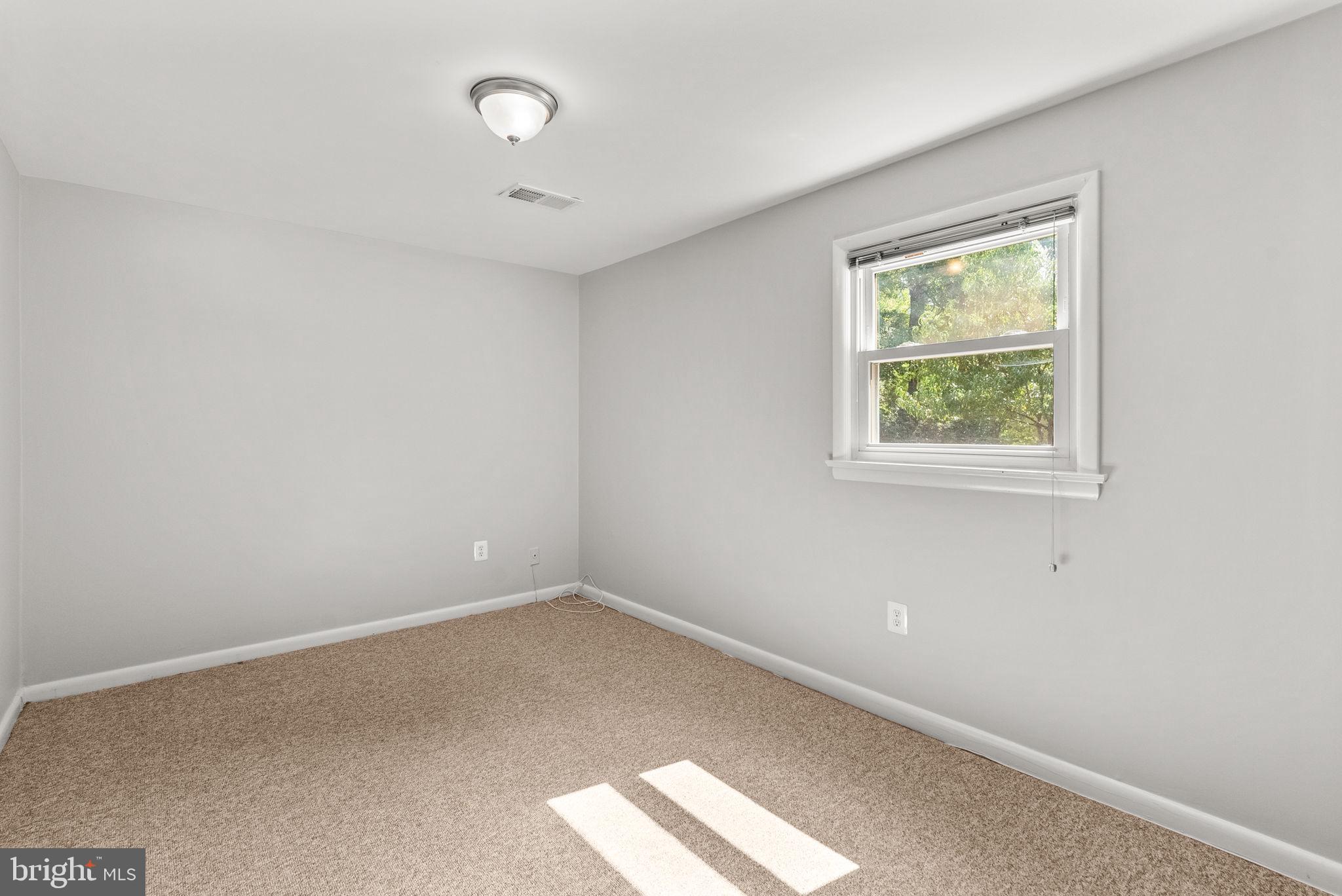 DONNEYBROOK - Residential Lease