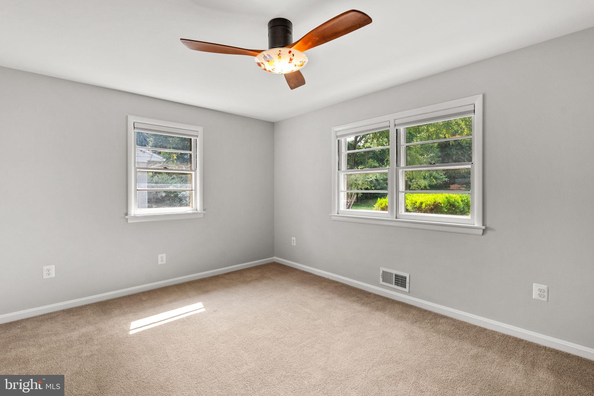 DONNEYBROOK - Residential Lease