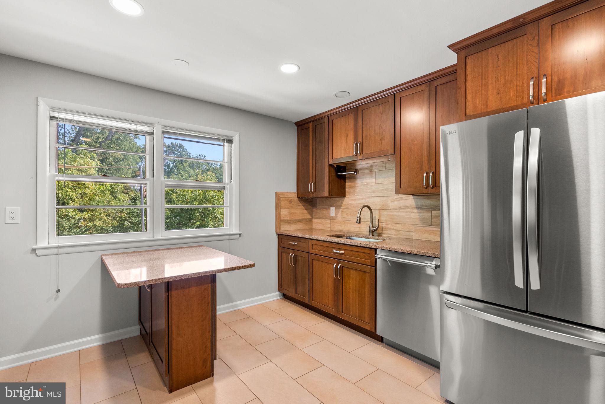 DONNEYBROOK - Residential Lease