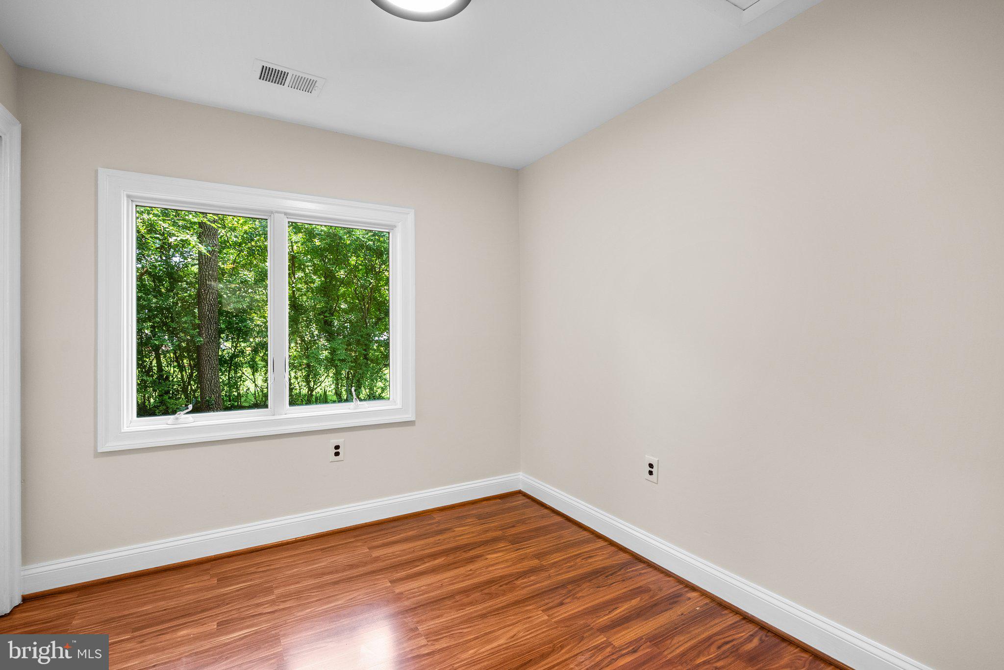 CAPE ST CLAIRE - Residential