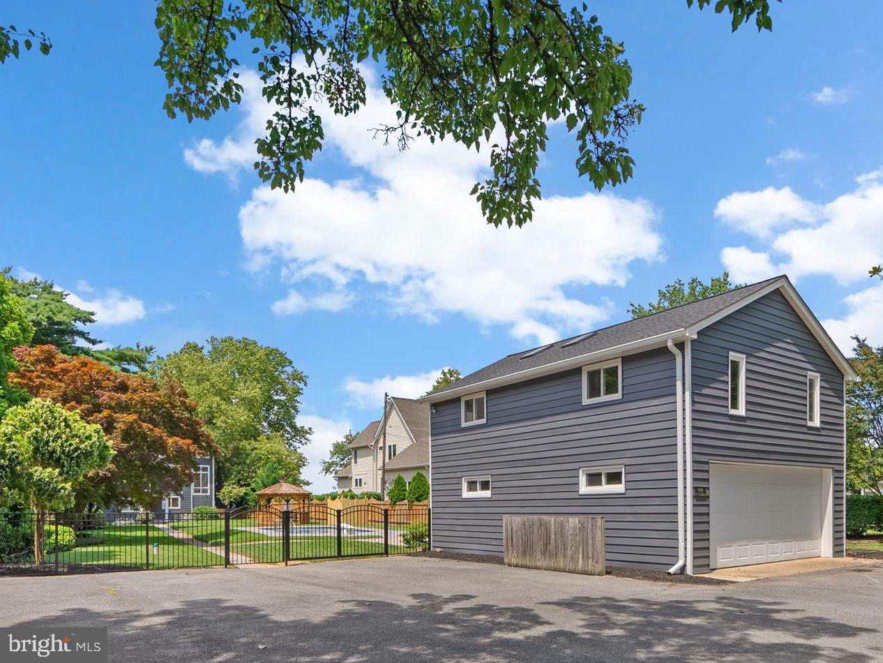 CAPE ST CLAIRE - Residential