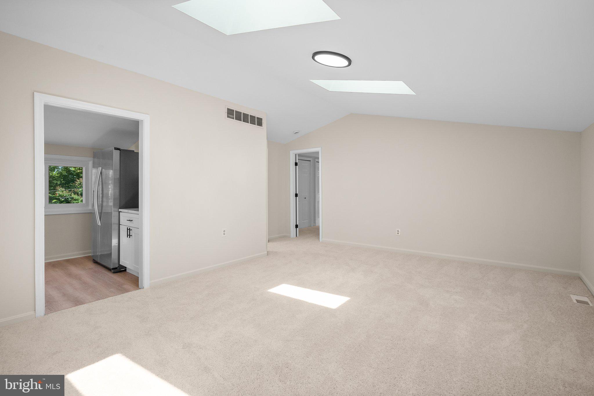 CAPE ST CLAIRE - Residential