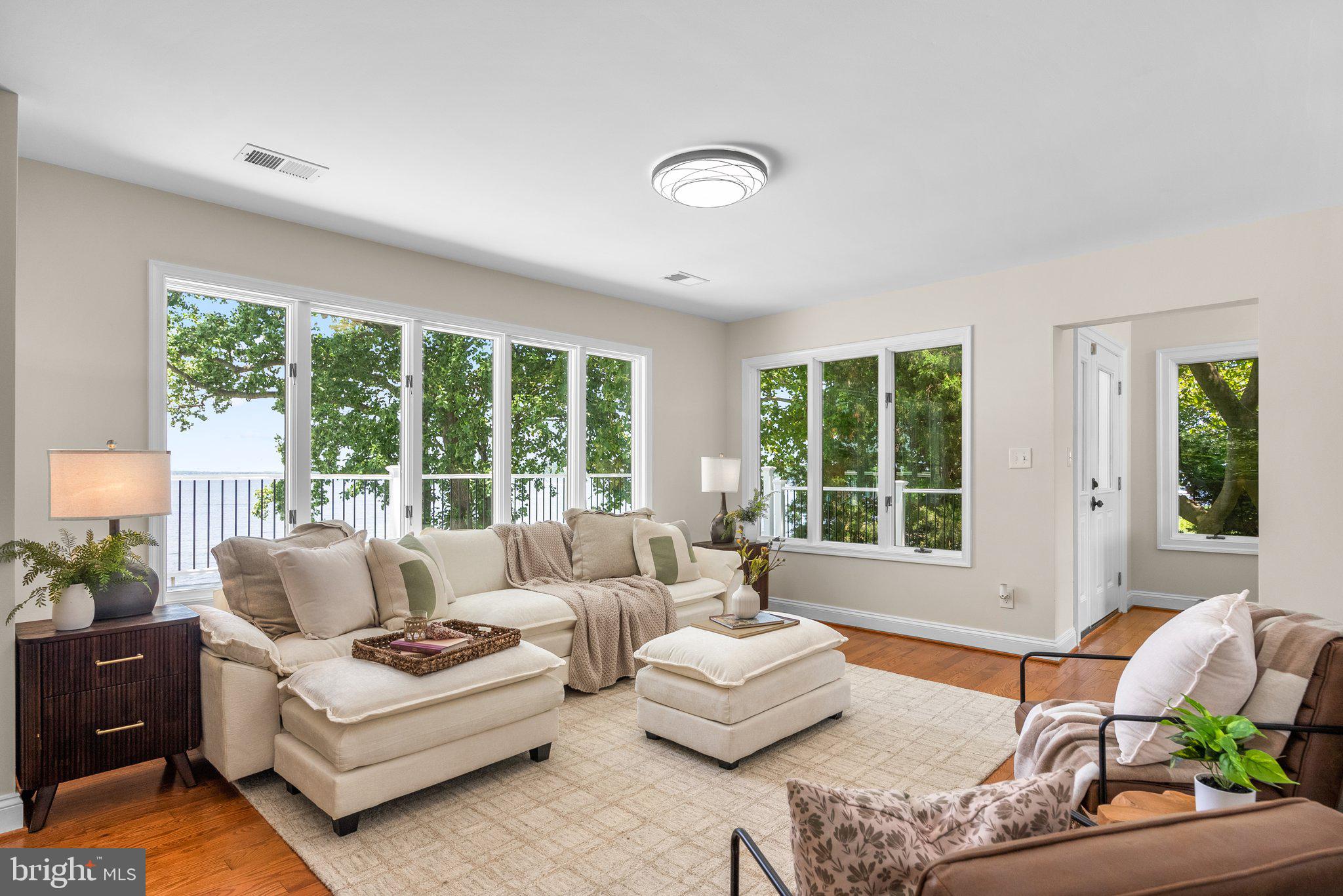 CAPE ST CLAIRE - Residential