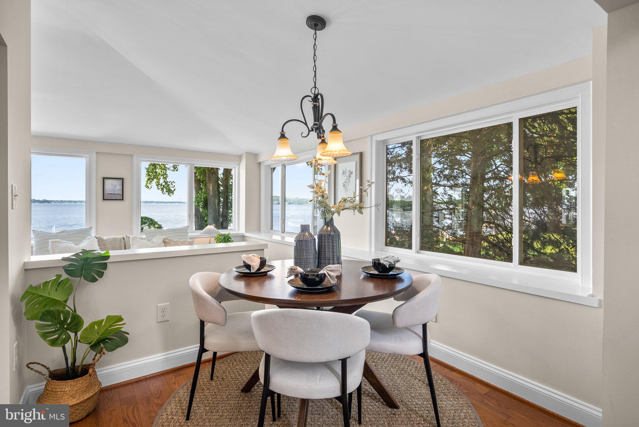 CAPE ST CLAIRE - Residential