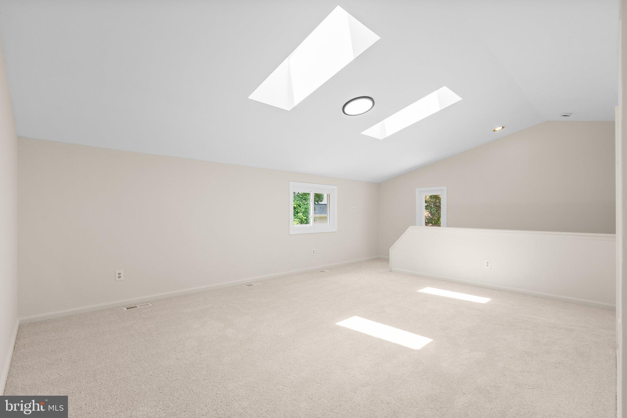 CAPE ST CLAIRE - Residential