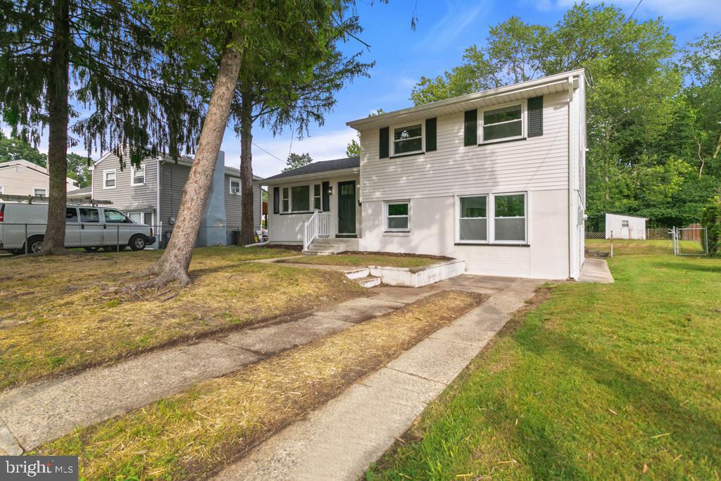205 DALE PLACE