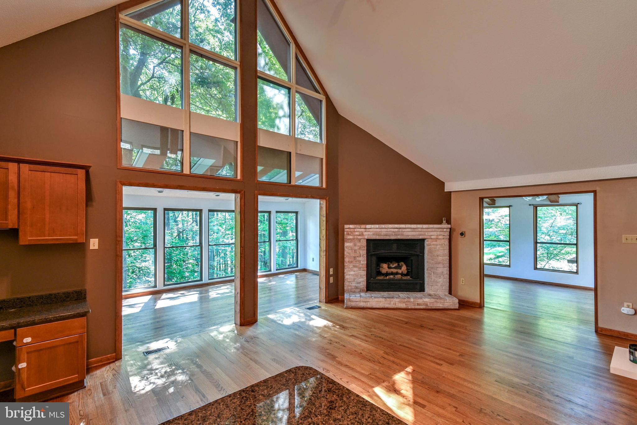 THE WOODS - Residential