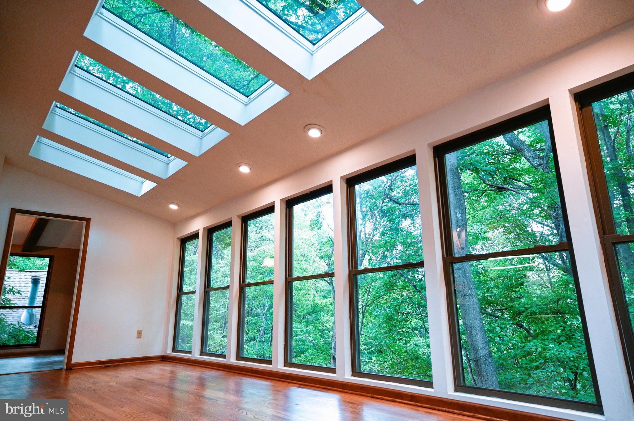 THE WOODS - Residential