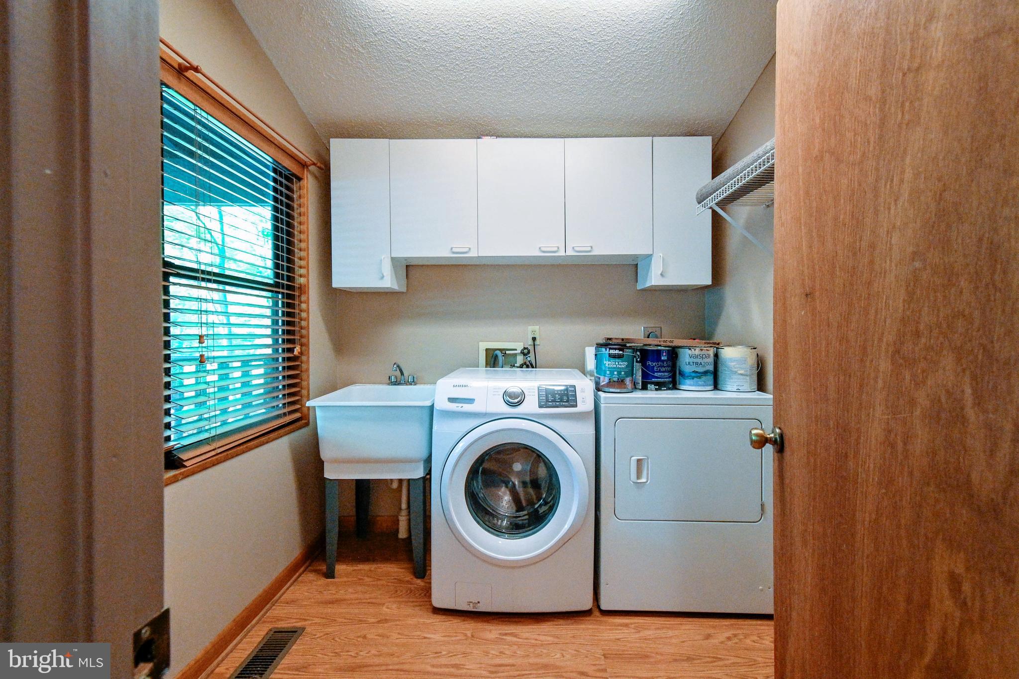 THE WOODS - Residential