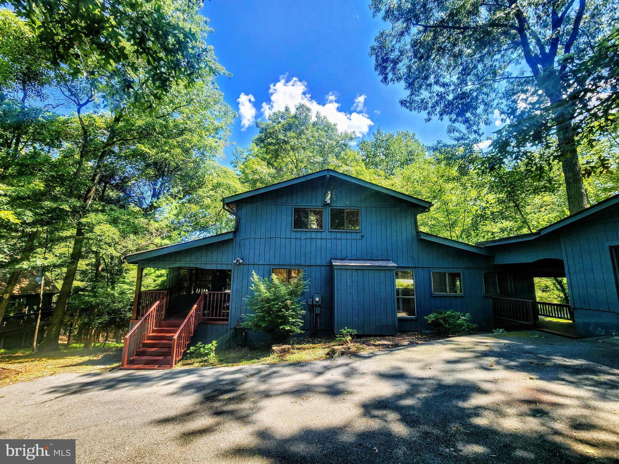 THE WOODS - Residential