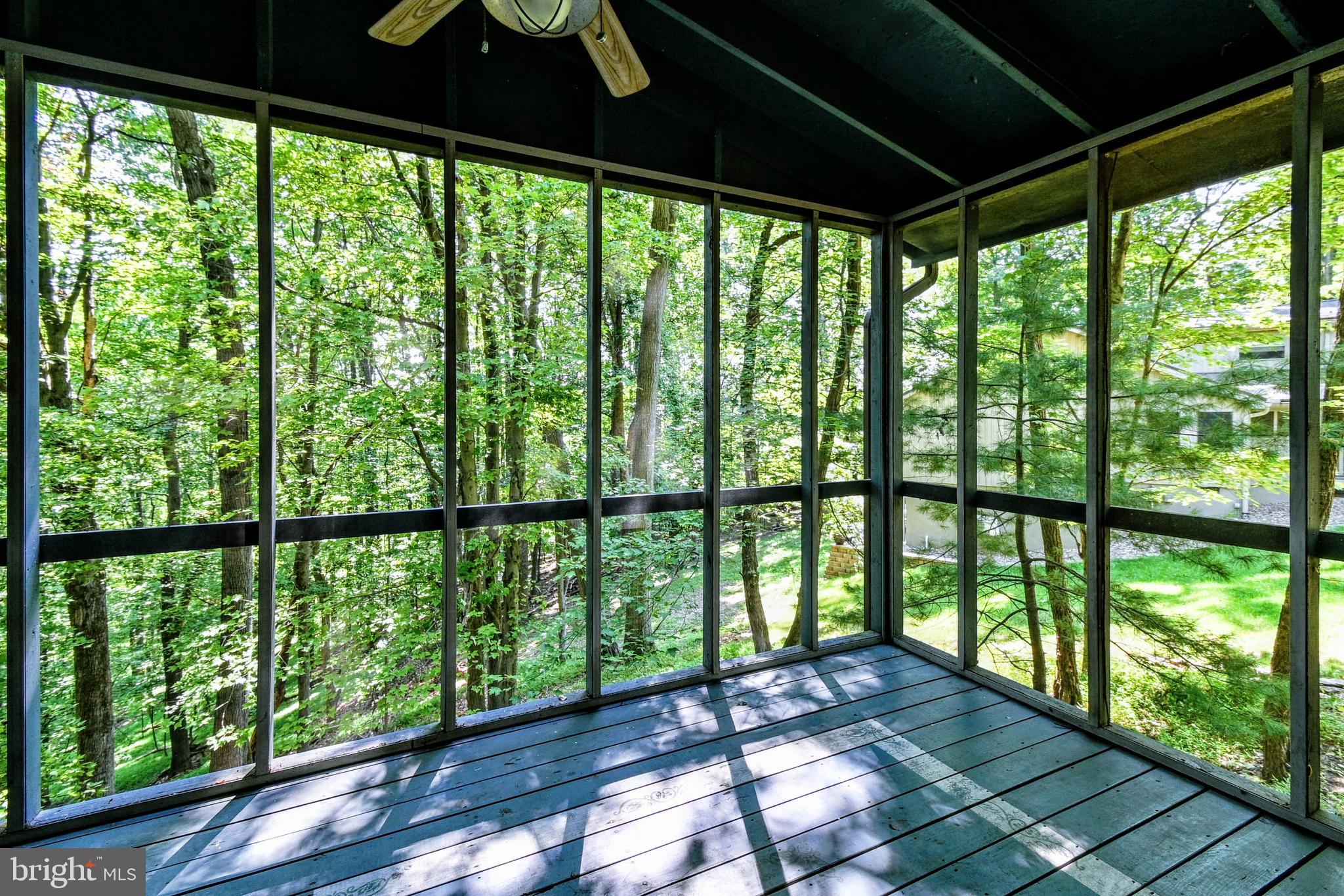 THE WOODS - Residential