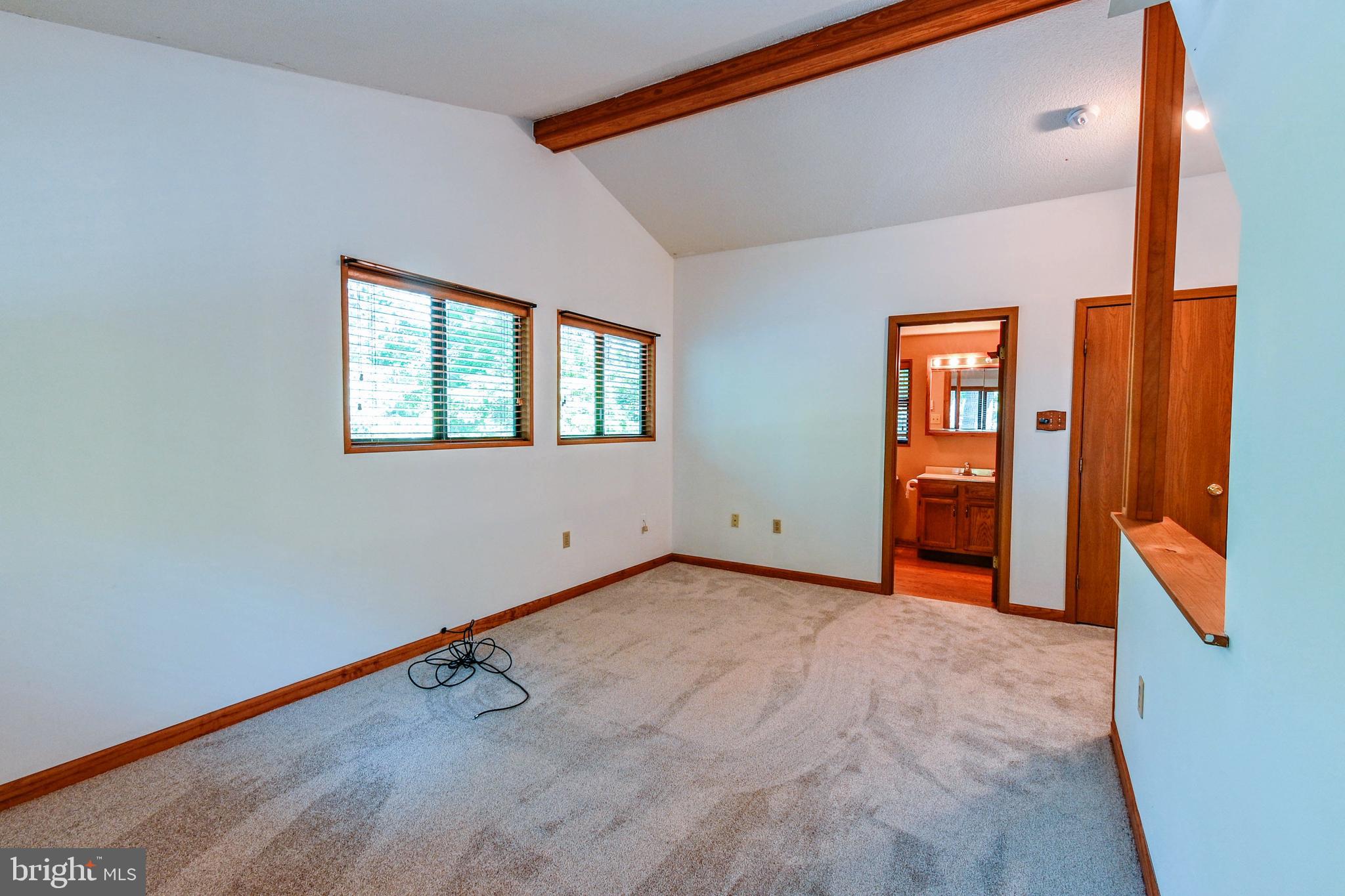 THE WOODS - Residential