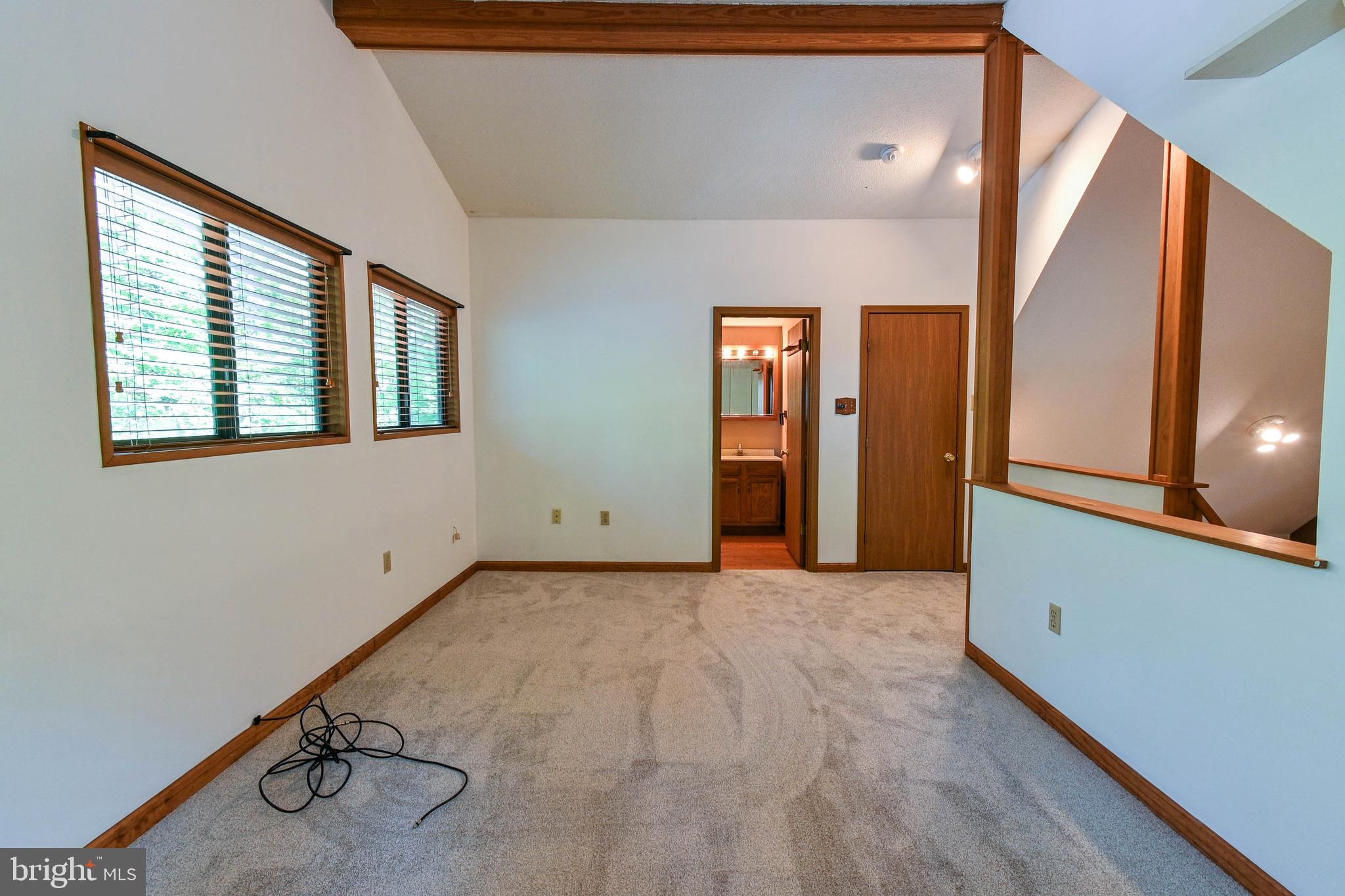 THE WOODS - Residential