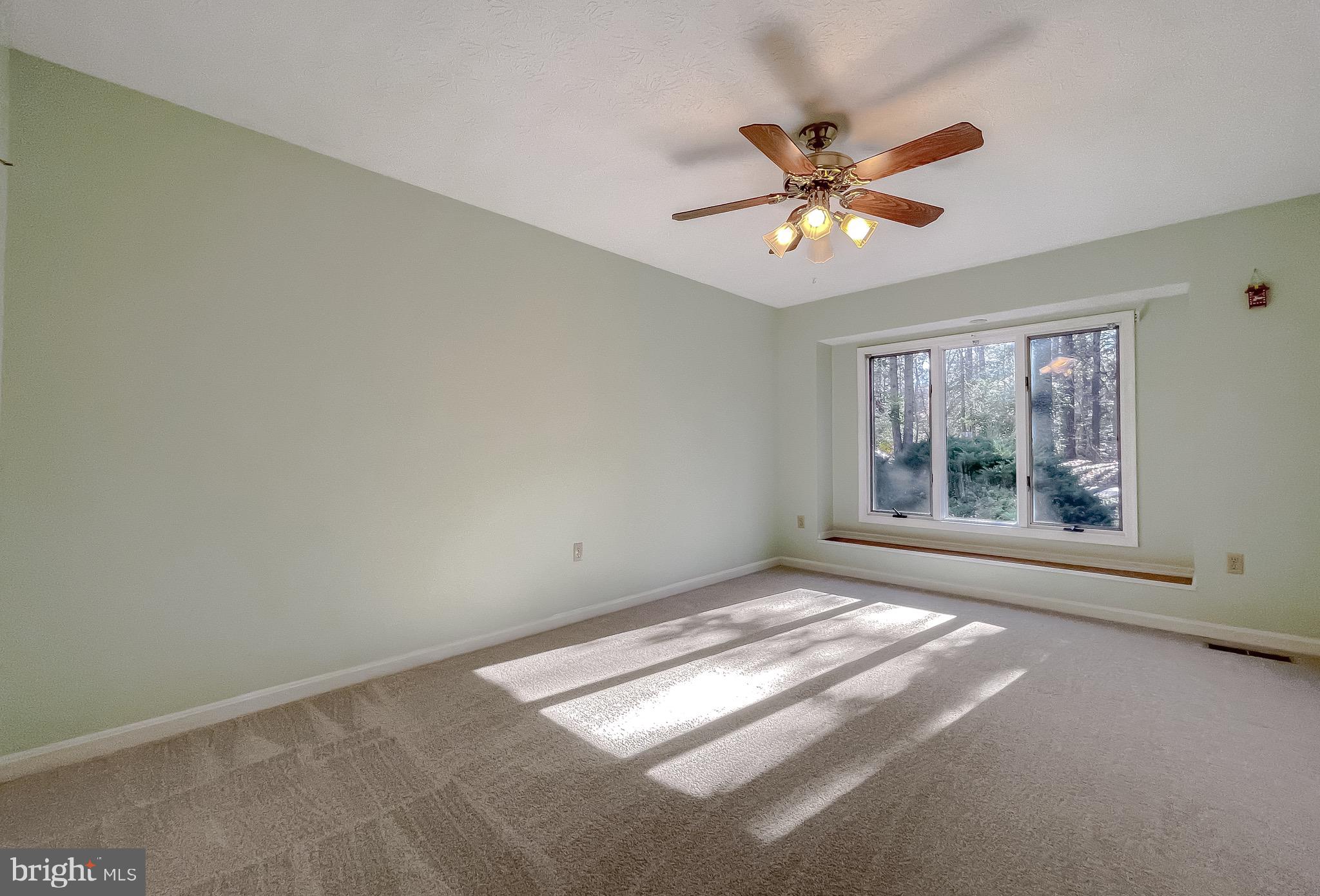 DRUM POINT - Residential